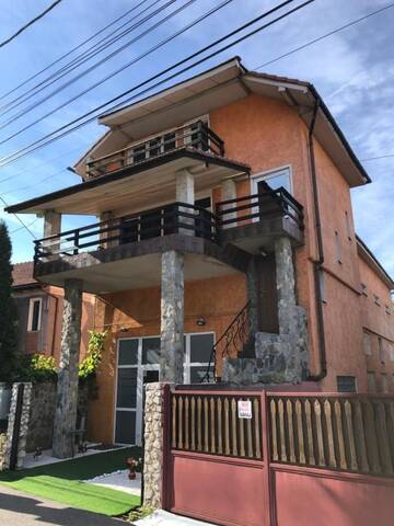 Фотографии Гостевой дом Casa B&D Residence г. Дева (Румыния) №2 Фото Гостевой дом Casa B&D Residence г. Дева 2