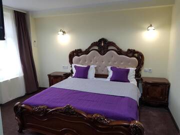 Фото номера Двухместный номер Делюкс с 1 кроватью и ванной Отель Villa Lotus г. Дева 2