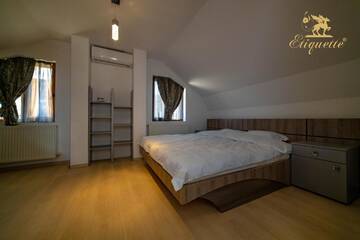 Фото номера Апартаменты Делюкс Отель Villa Etiquette г. Дева 4
