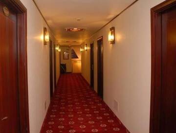 Фото номера Двухместный номер с 1 кроватью или 2 отдельными кроватями Мотели Motel DHS г. Дева 10